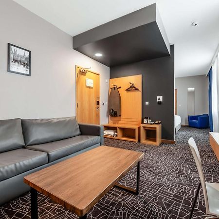 Park Inn By Radisson ピーターバラ エクステリア 写真